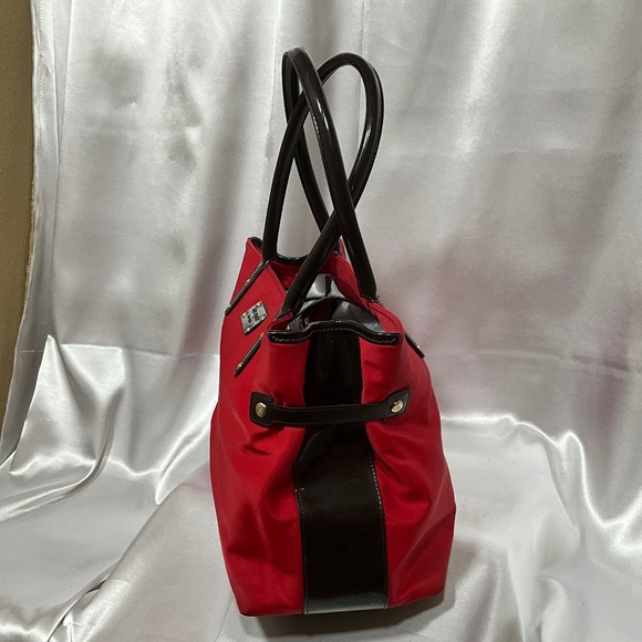Kate Spade ♠️  Red Large, nylon Tote 5-H2a - Picture 3 of 9